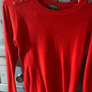 On the tag it says 2xs size is between small- medium, never worn